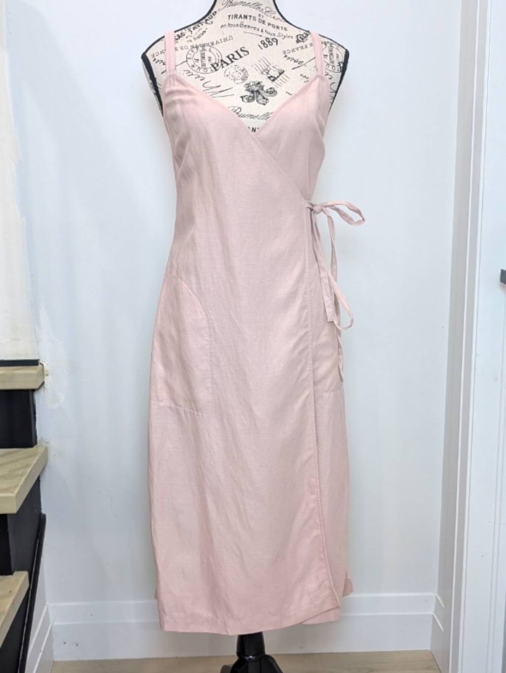 WILFRED | Women's Soft Pink V-Neck Front Wrap Linen Blend Midi Dress
